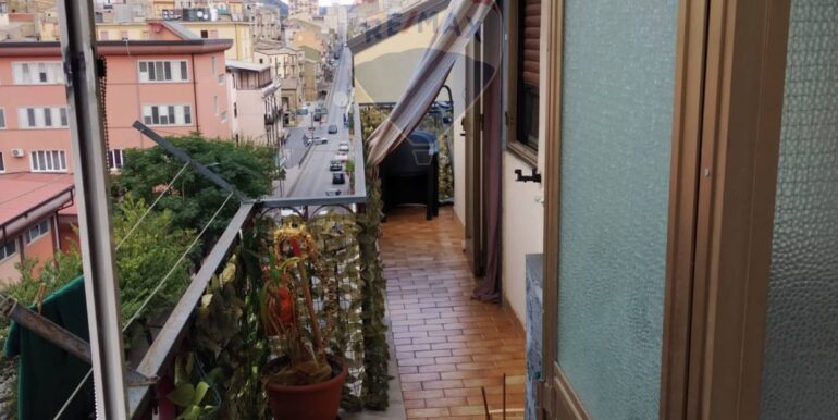 20251019165936-994433-5