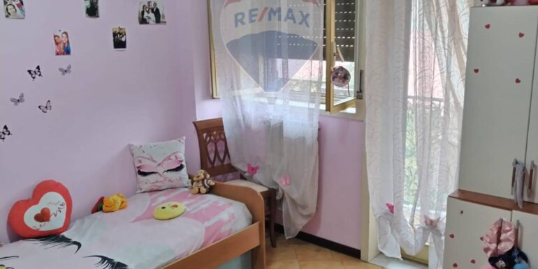 20251019165956-994433-13