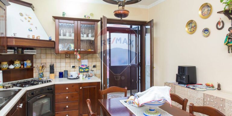 20251019170417-994435-16