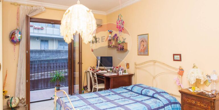 20251019170543-994435-38