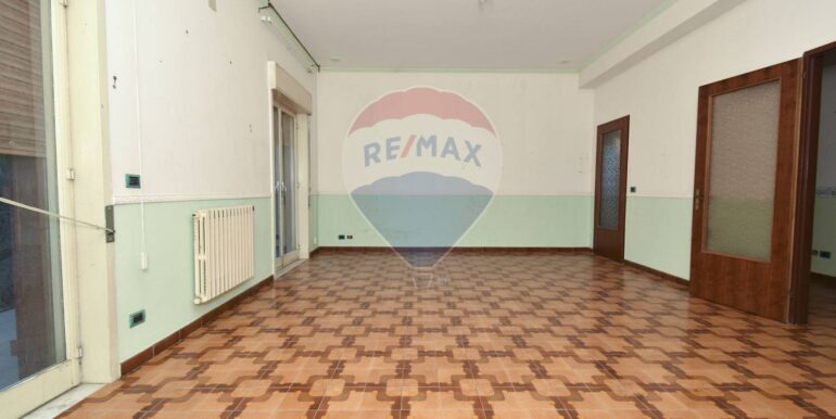 20251019233804-994446-10