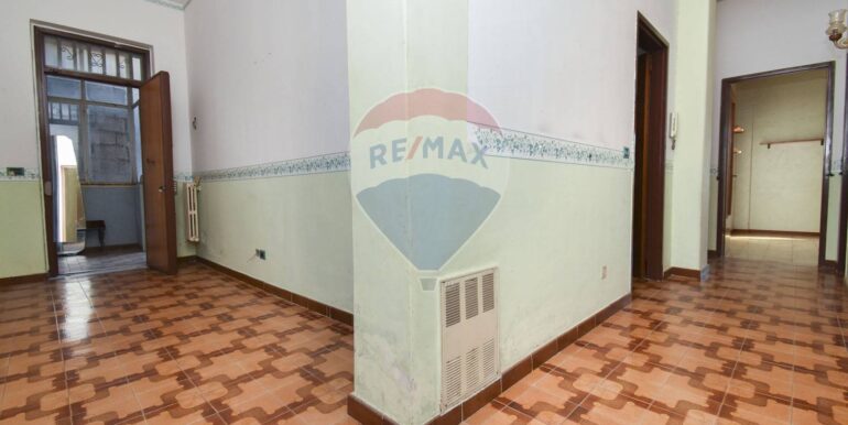 20251019233806-994446-11