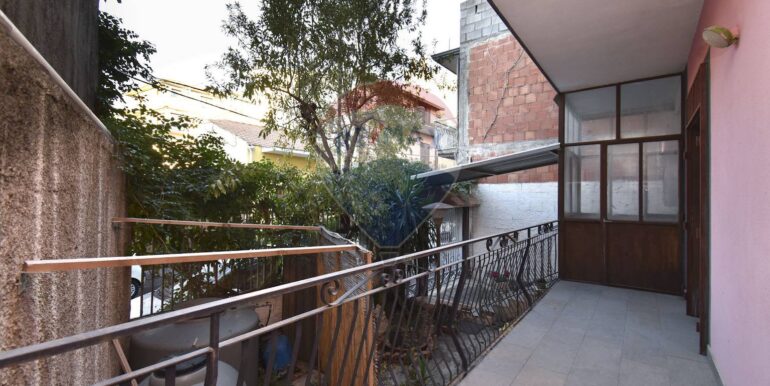 20251019233813-994446-14