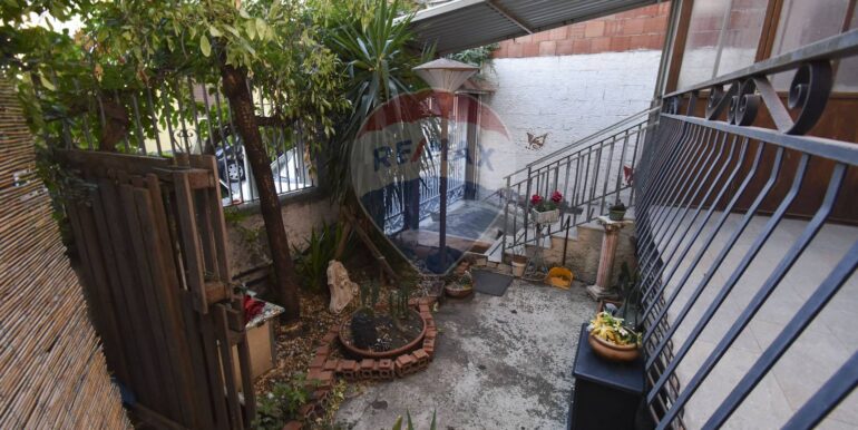 20251019233815-994446-15