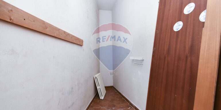 20251019233820-994446-17