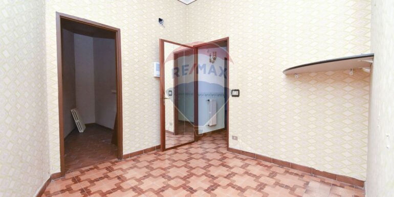 20251019233826-994446-20