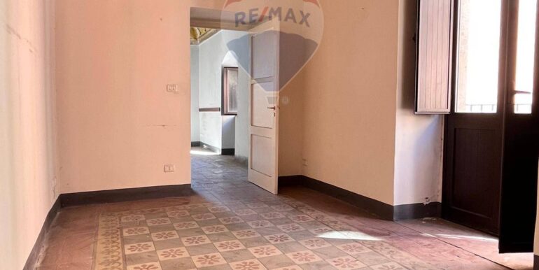 20251020115101-993415-8