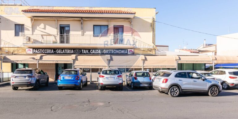 20251020134909-994539-1