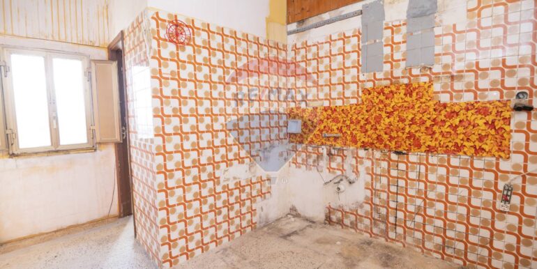 20251020151352-994555-10