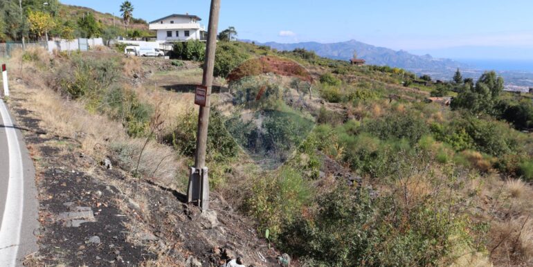 20251020161256-994068-13