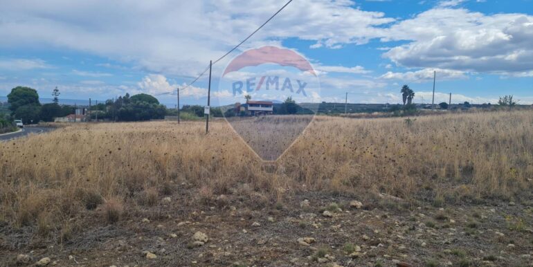 20251020165436-994131-8