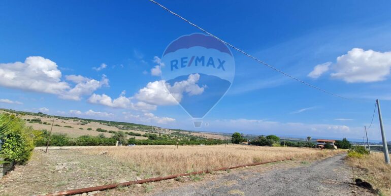 20251020165444-994131-11