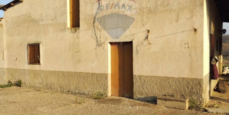 20251020225115-994687-9