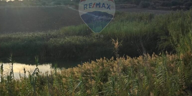 20251020225159-994687-27