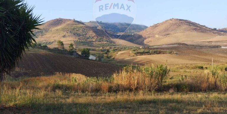 20251020232145-994688-1