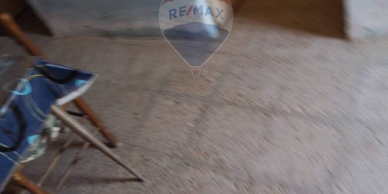 20251020232205-994688-10