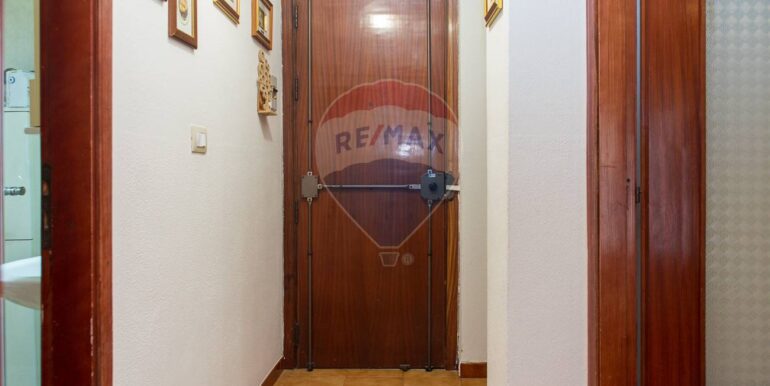 20251021105637-994720-12