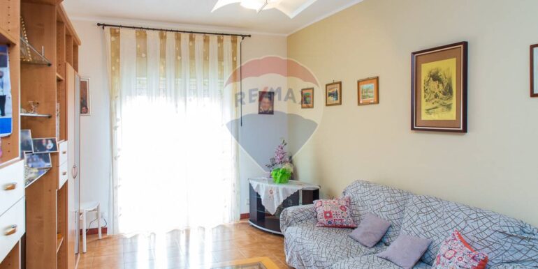 20251021105728-994720-25