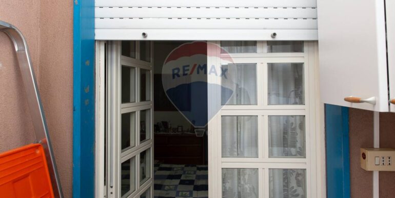 20251021105759-994720-34