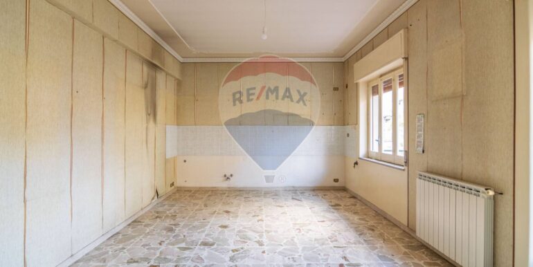 20251021122103-795040-6