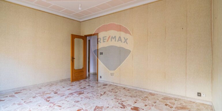 20251021122119-795040-9