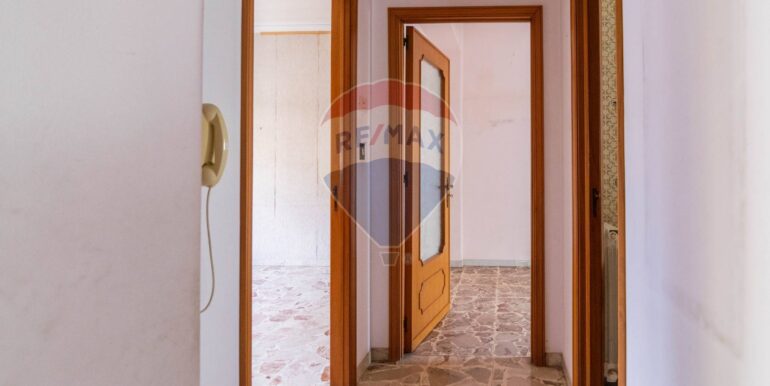 20251021122136-795040-12