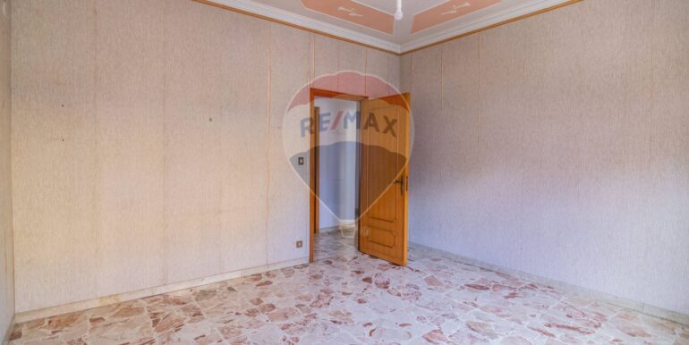 20251021122148-795040-14