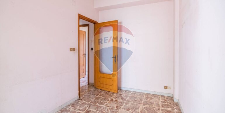 20251021122212-795040-19