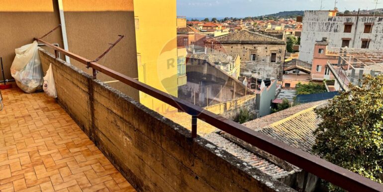 20251021122514-994763-6