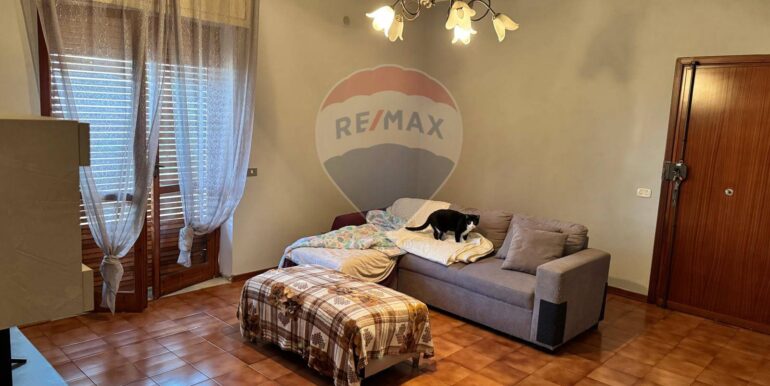 20251021122524-994763-10