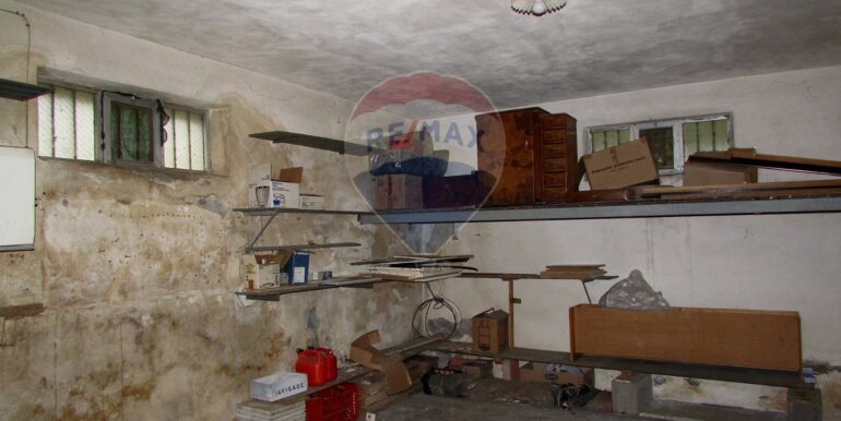 20251021161327-994655-1