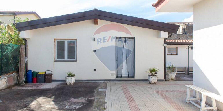 20251021162500-994148-15