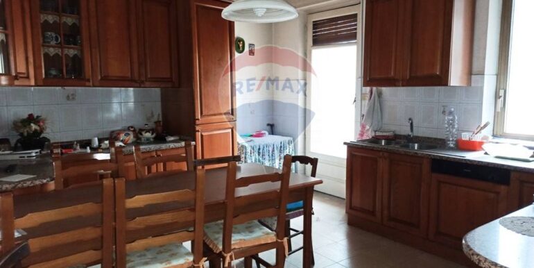 20251021183726-995260-16