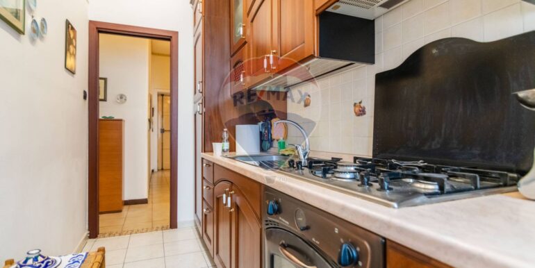 20251021184616-993543-11