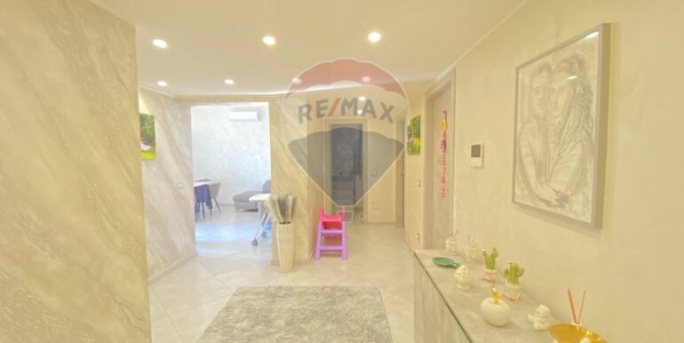 20251021190759-994158-1