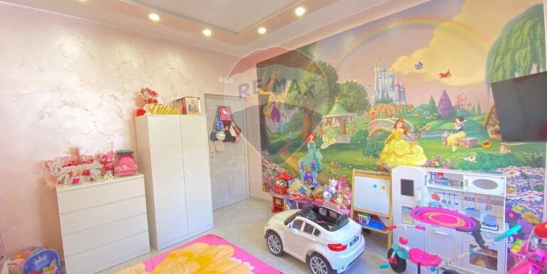 20251021190827-994158-14