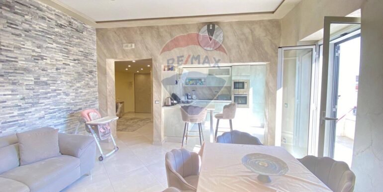 20251021190838-994158-19