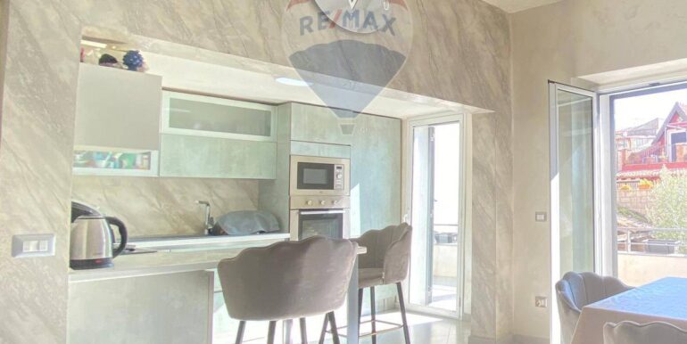 20251021190842-994158-21