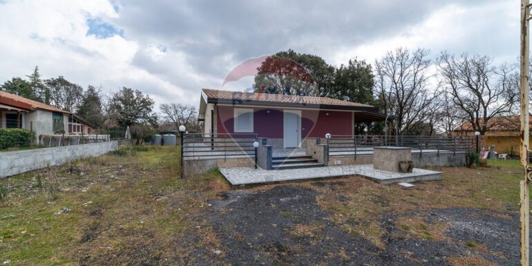 20251021192207-995272-3