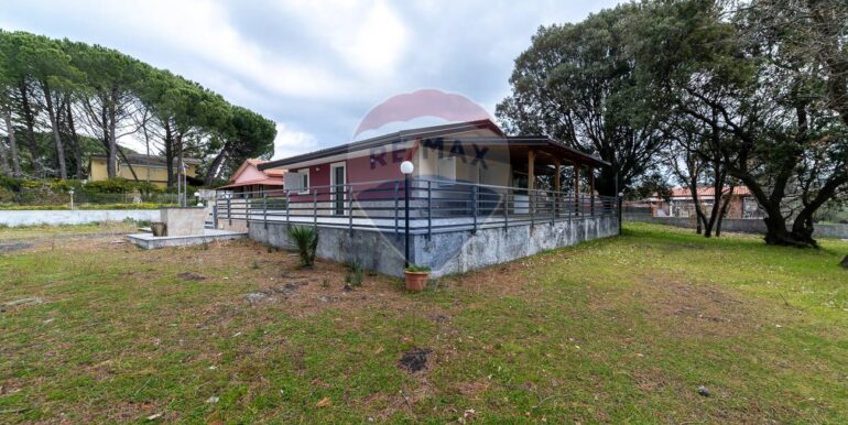 20251021192208-995272-8