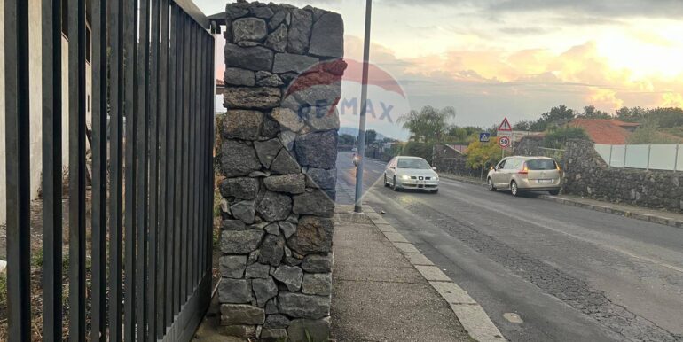 20251021232506-994287-20