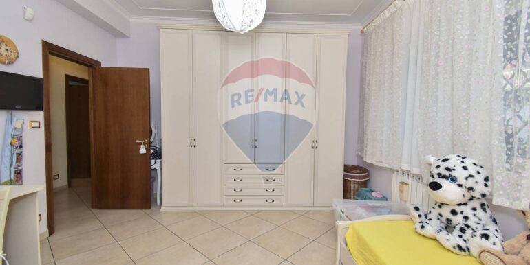 2025102210747-995286-12