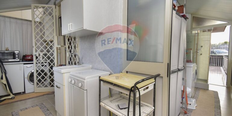 2025102210810-995286-19