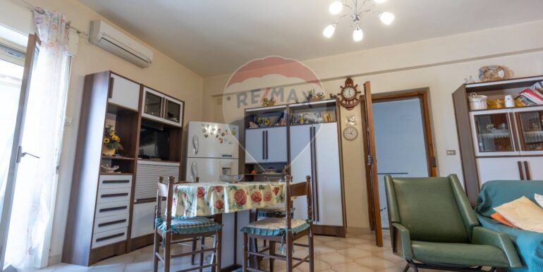 20251022123314-995365-6