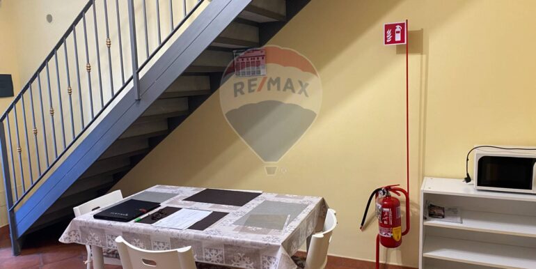 20251022182432-995477-6