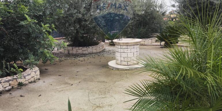 20251022184727-995487-4