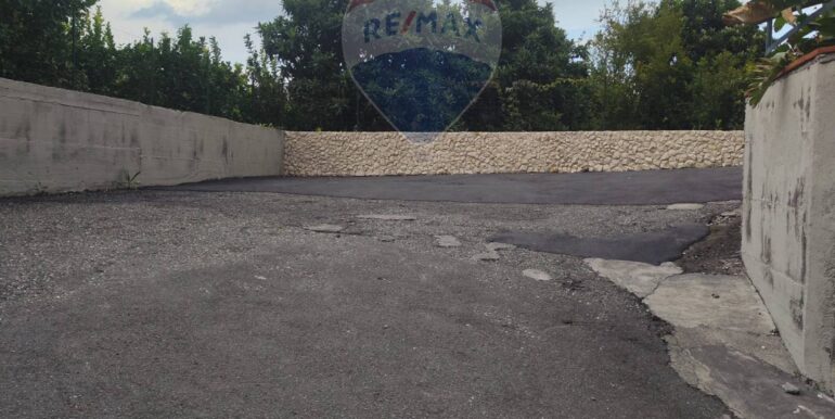 20251022184728-995487-6