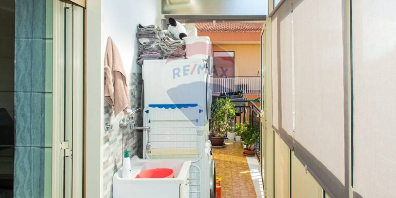 20251023100022-995510-29