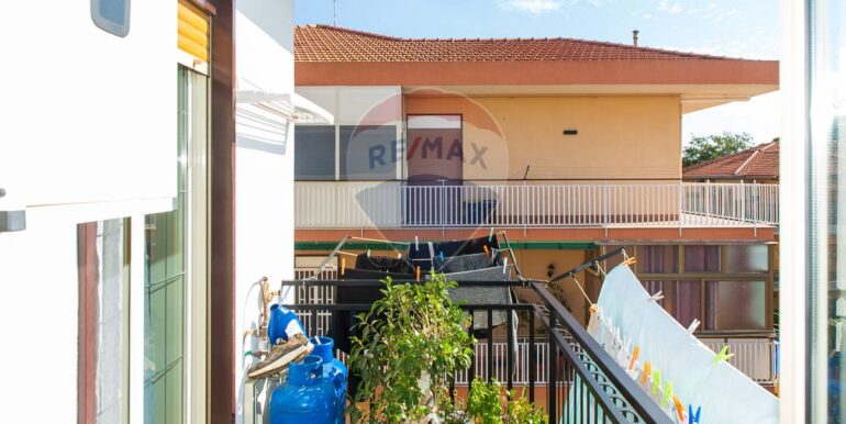 20251023100026-995510-30