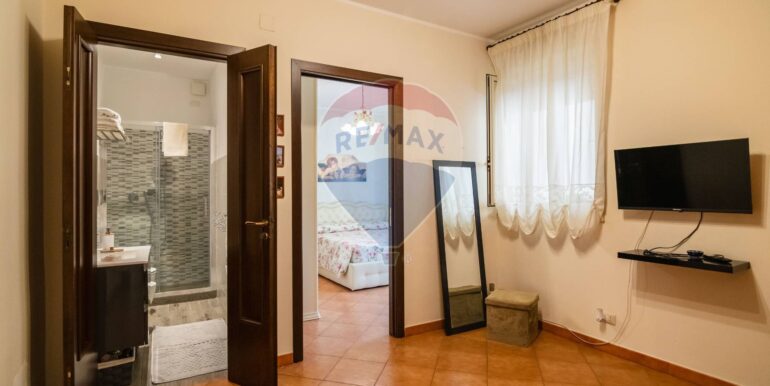 20251023104025-995524-5